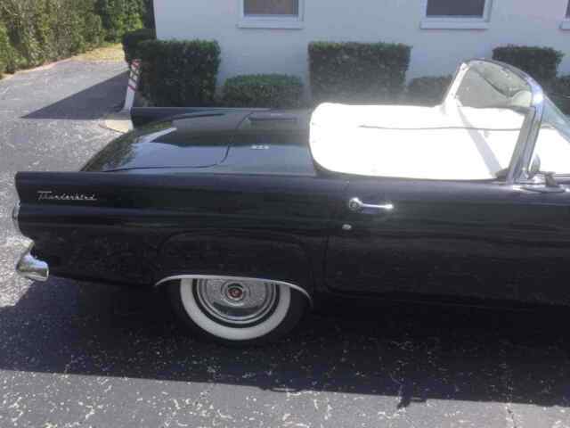 Ford Thunderbird 1955 image number 29