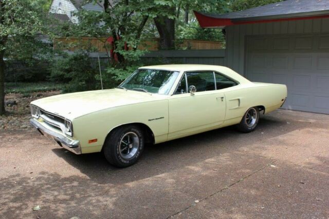 Plymouth Satellite 1970 image number 1