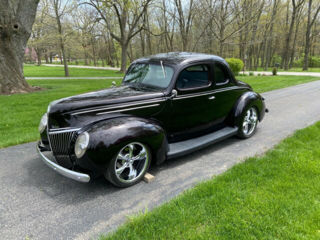 Ford Deluxe 1939 image number 38