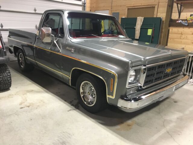 Chevrolet C-10 1977 image number 0