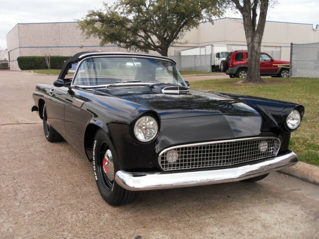 Ford Thunderbird 1955 image number 2