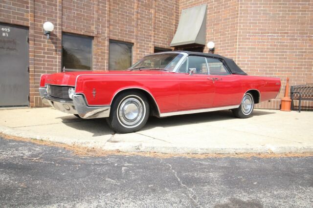 Lincoln Continental 1966 image number 1