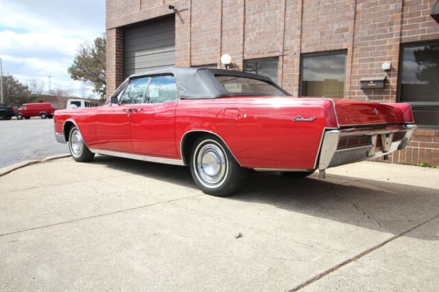 Lincoln Continental 1966 image number 26