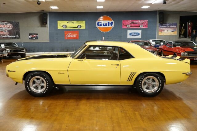 Chevrolet Camaro 1969 image number 2