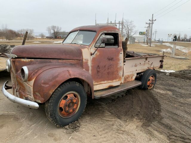 Studebaker M15A 1947 image number 2