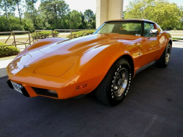 Chevrolet Corvette 1977 image number 1