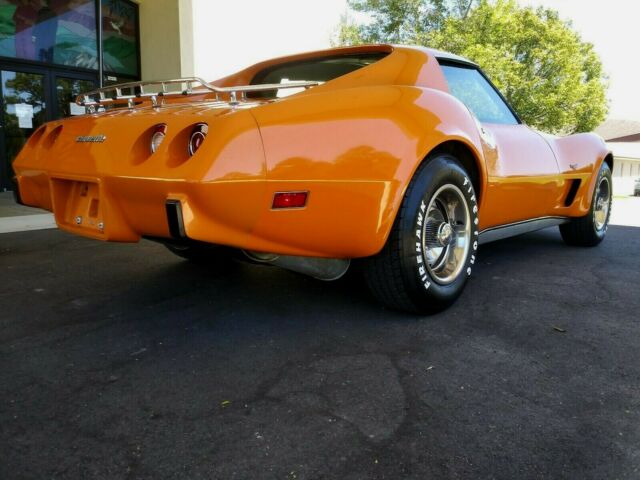 Chevrolet Corvette 1977 image number 30