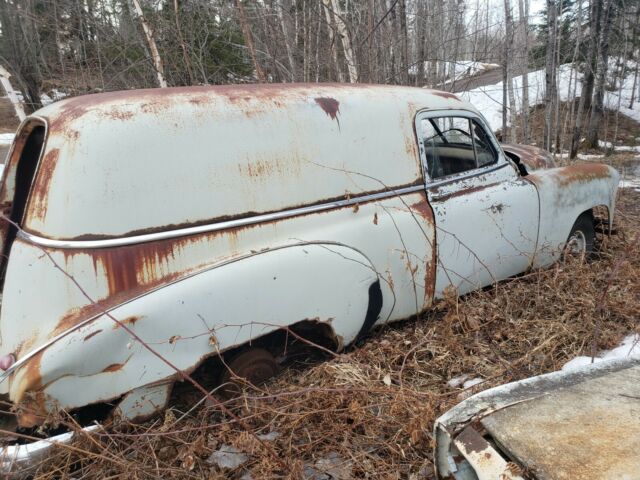 Chevrolet Sedan Delivery 1951 image number 1