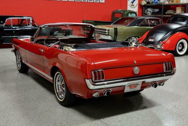 Ford Mustang 1966 image number 22