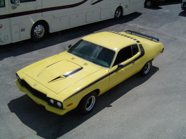 Plymouth Road Runner 1974 image number 22