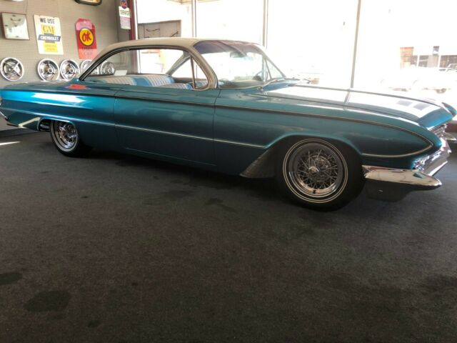 Buick LeSabre 1961 image number 23