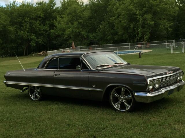 Chevrolet Impala 1963 image number 20