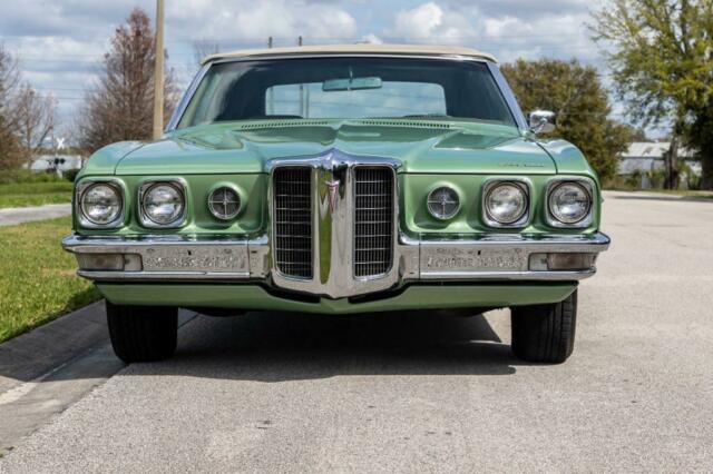 Pontiac Bonneville 1970 image number 47