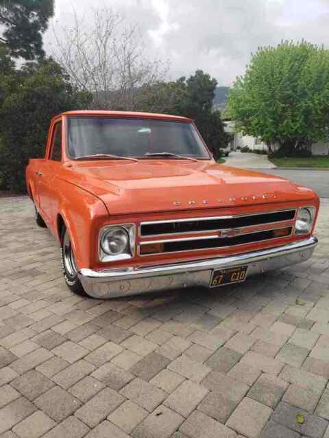 Chevrolet C-10 1967 image number 0