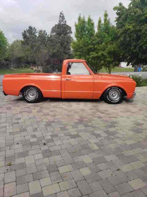 Chevrolet C-10 1967 image number 14