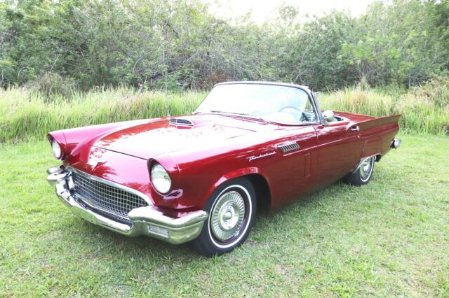 Ford Thunderbird 1957 image number 0