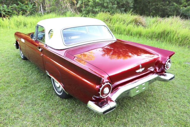 Ford Thunderbird 1957 image number 27