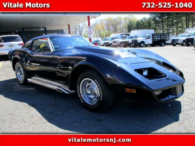 Chevrolet Corvette 1975 image number 24