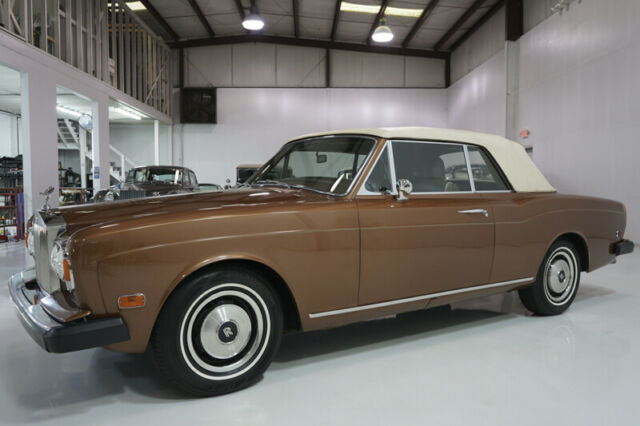 Rolls-Royce Corniche 1973 image number 31