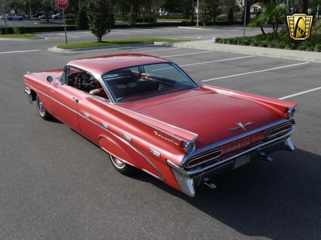 Pontiac Bonneville 1959 image number 11