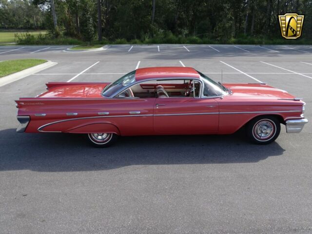 Pontiac Bonneville 1959 image number 20