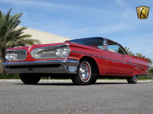 Pontiac Bonneville 1959 image number 31