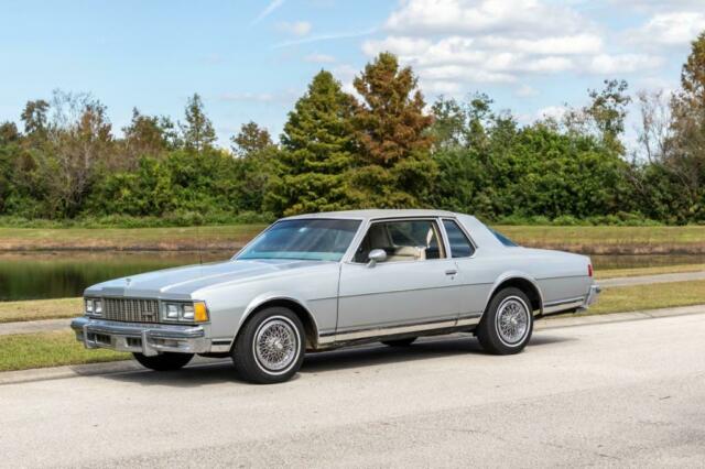 Chevrolet Caprice Landau 1979 image number 0