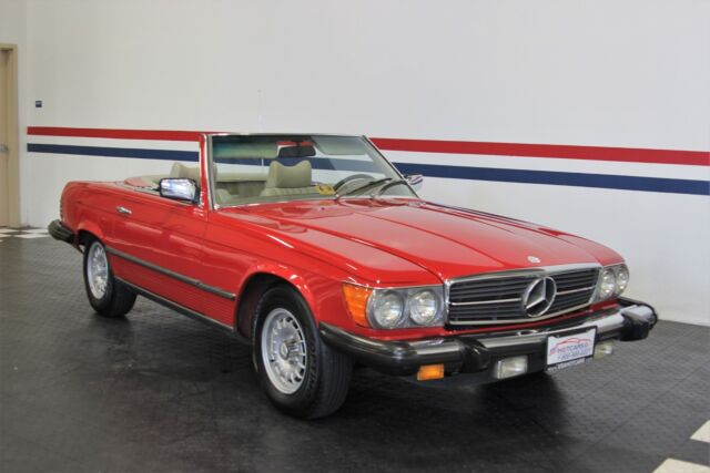 Mercedes-Benz SL-Class 1978 image number 30