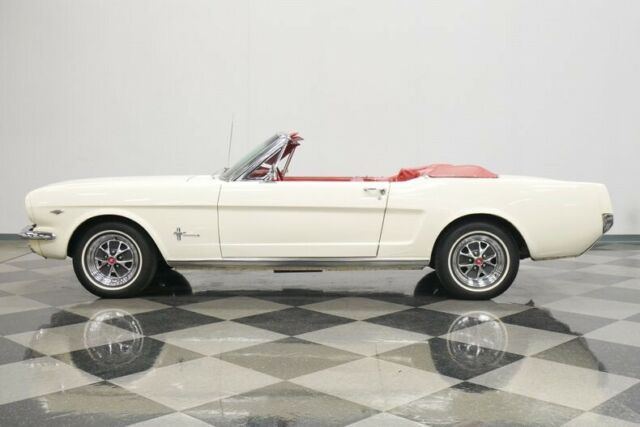 Ford Mustang 1965 image number 31