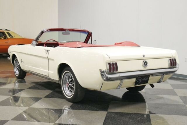 Ford Mustang 1965 image number 33