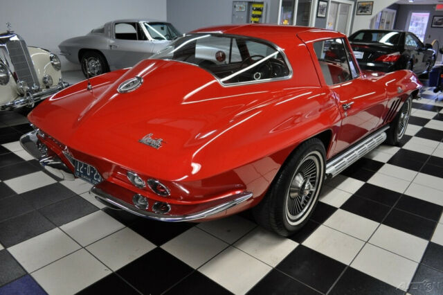 Chevrolet Corvette 1966 image number 23