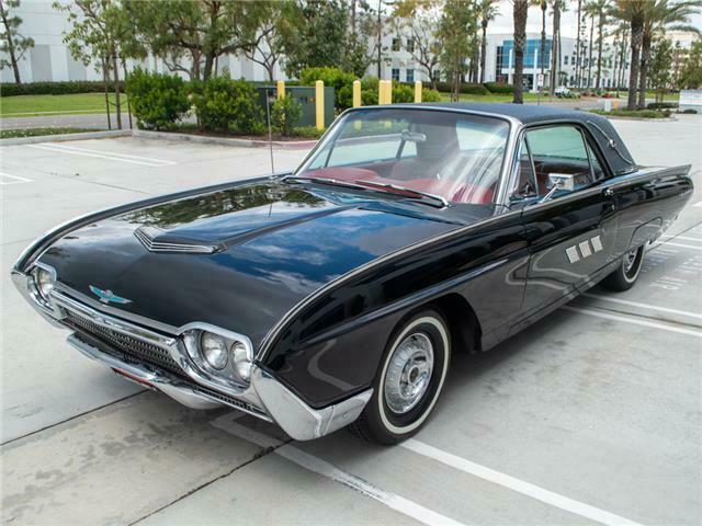 Ford Thunderbird 1963 image number 29