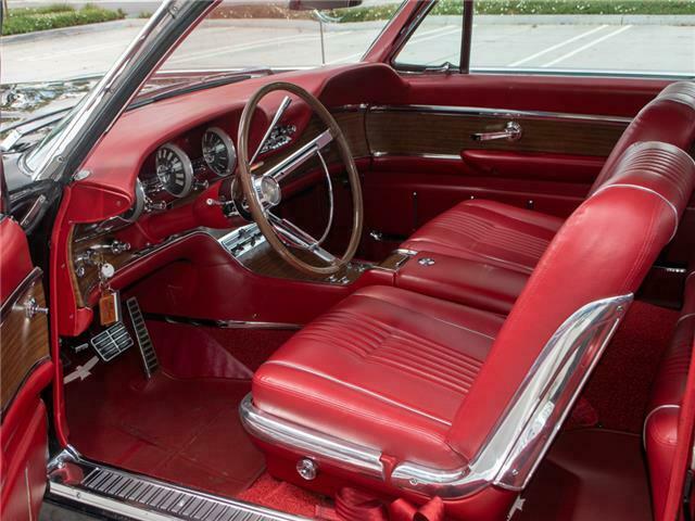 Ford Thunderbird 1963 image number 44