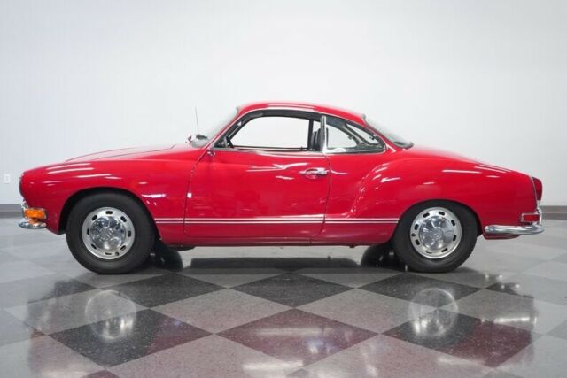 Volkswagen Karmann Ghia 1970 image number 26