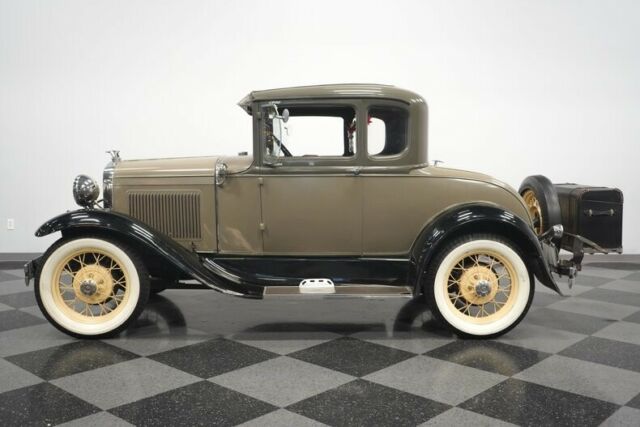 Ford Model A 1931 image number 2