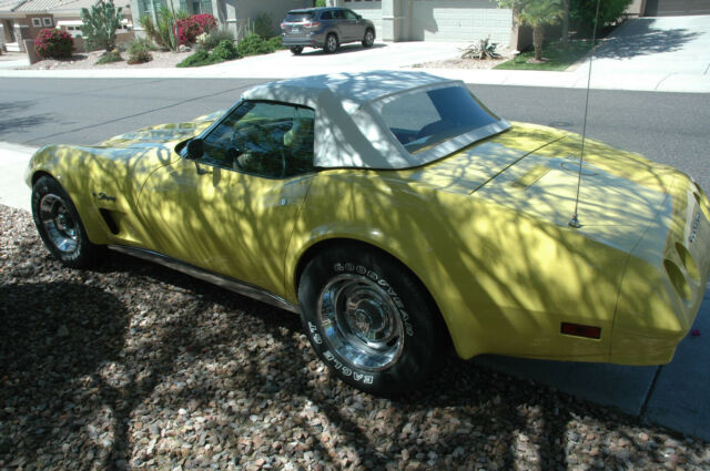 Chevrolet Corvette 1974 image number 4