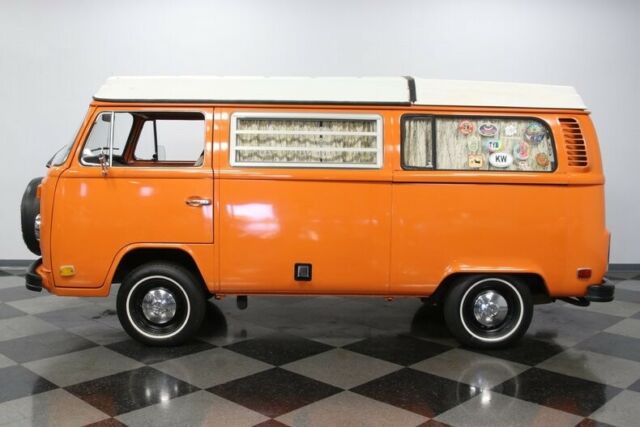 Volkswagen Bus/Vanagon 1973 image number 31