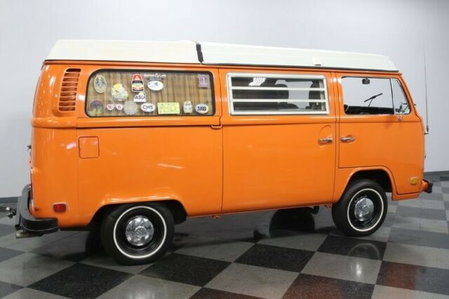 Volkswagen Bus/Vanagon 1973 image number 38