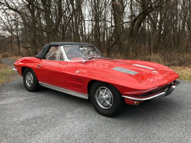 Chevrolet Corvette 1962 image number 20