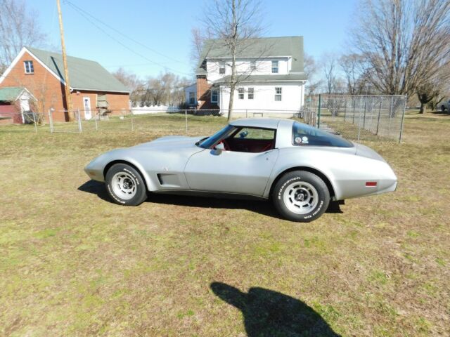 Chevrolet Corvette 1979 image number 0