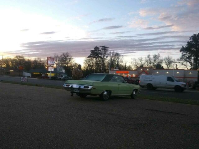 Plymouth Scamp 1973 image number 3