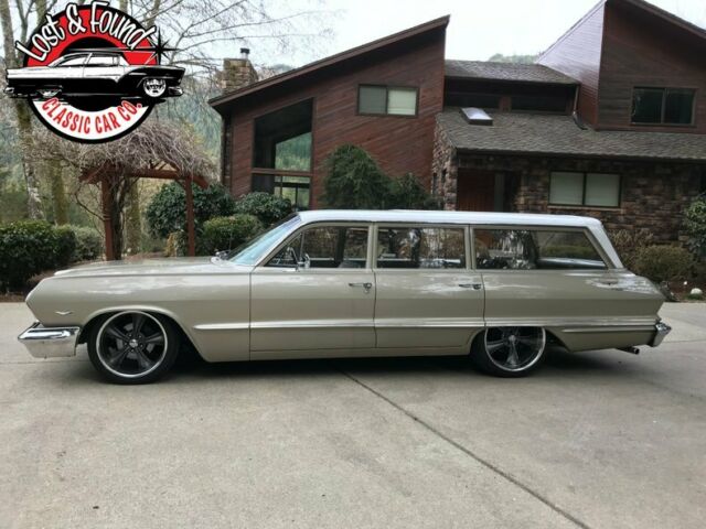 Chevrolet Bel Air Wagon 9 Pass. 1963 image number 27