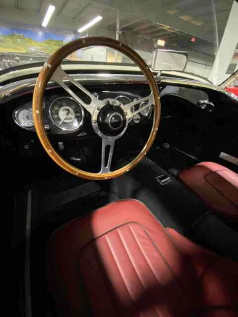 Austin-Healey 100M 1956 image number 12