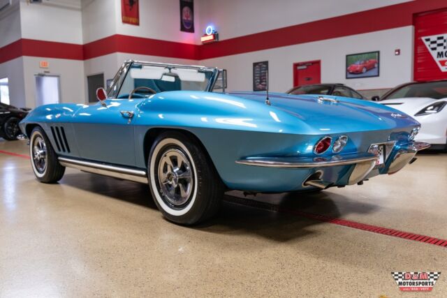 Chevrolet Corvette 1965 image number 26