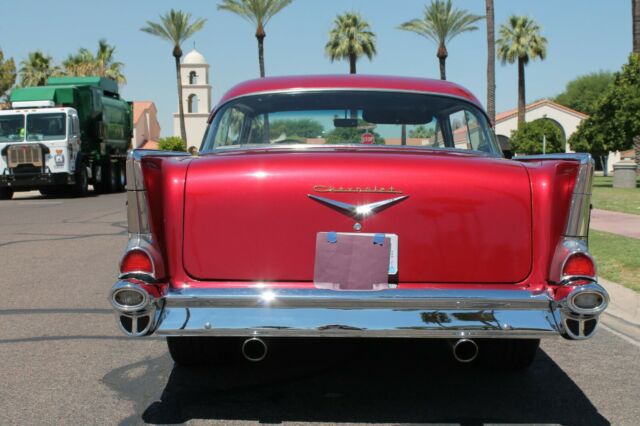 Chevrolet Bel Air/150/210 1957 image number 20