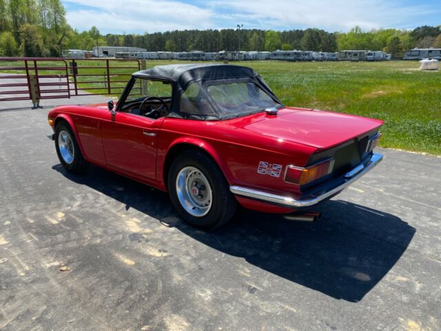 Triumph TR-6 1972 image number 2