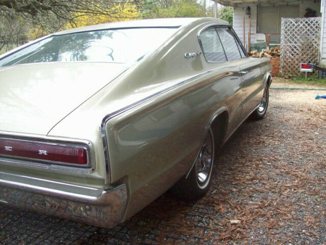 Dodge Charger 1966 image number 21