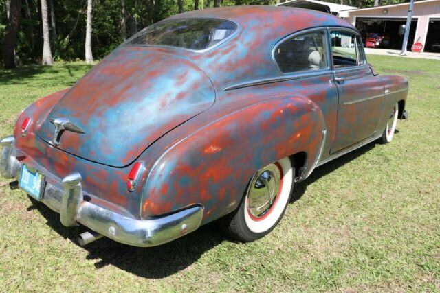 Chevrolet Fleetline 1950 image number 0