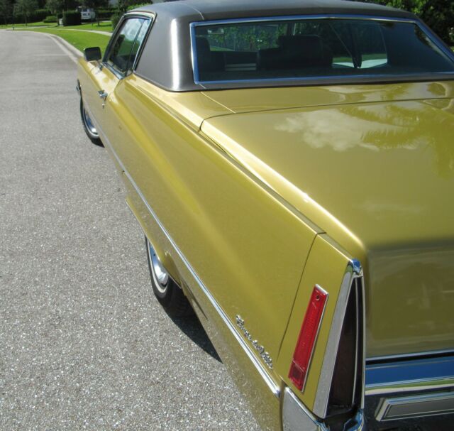 Cadillac DeVille 1970 image number 10