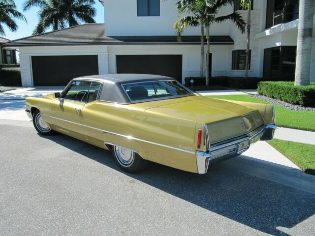 Cadillac DeVille 1970 image number 2